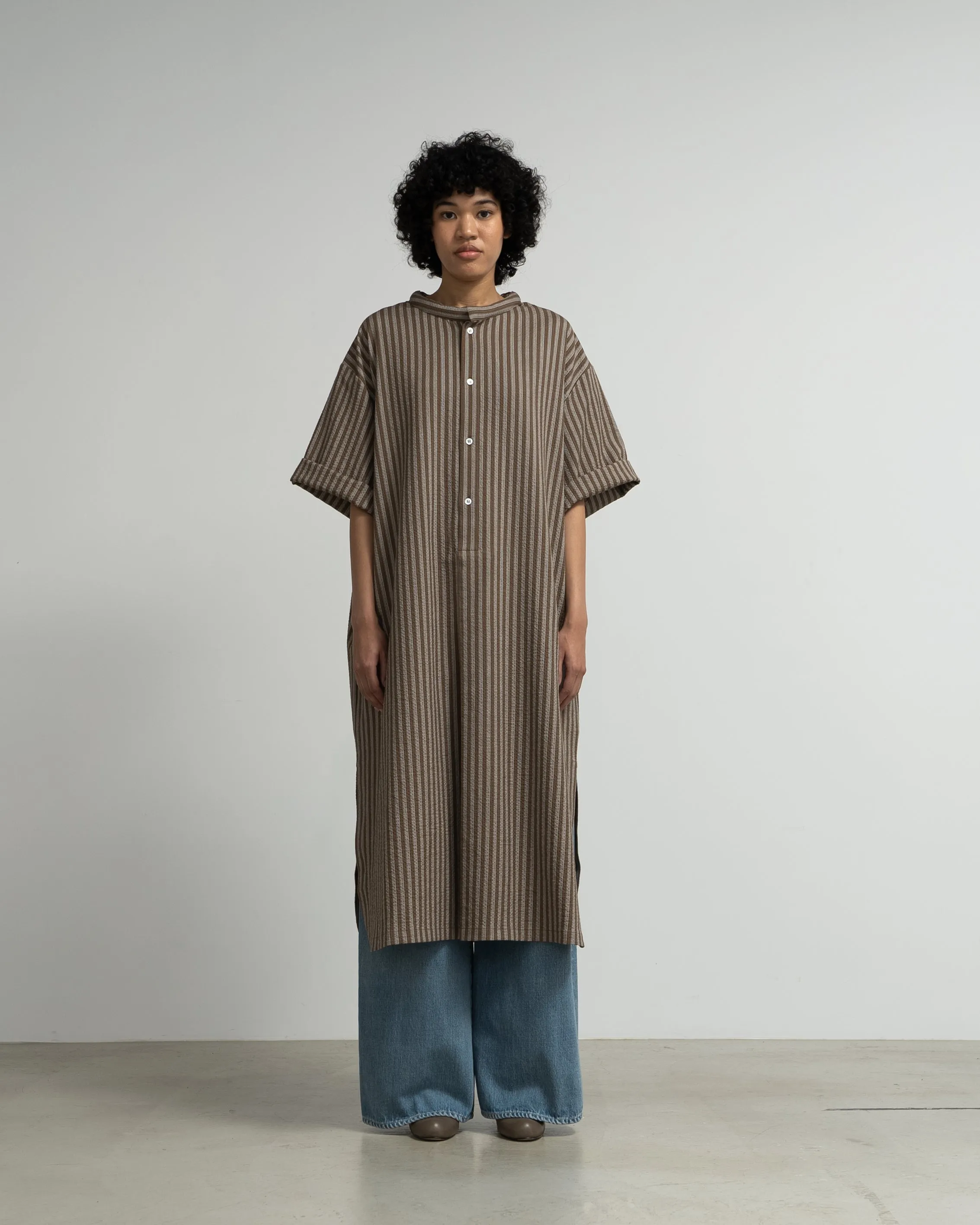 CAFTAN WITH PADDED COLLAR