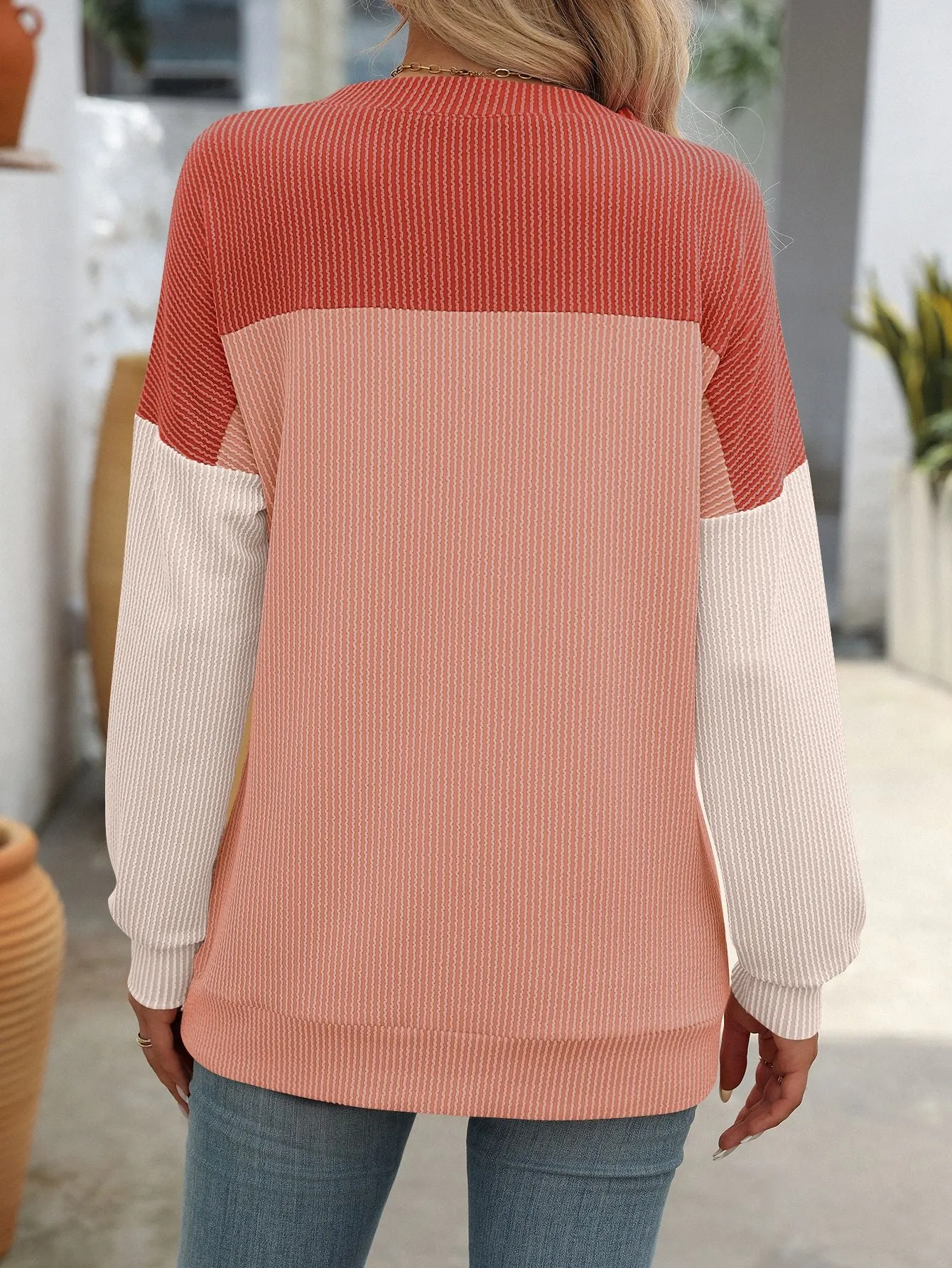 Crew Neck Twist Strip Color Matching Long Sleeve Loose T-shirt Women