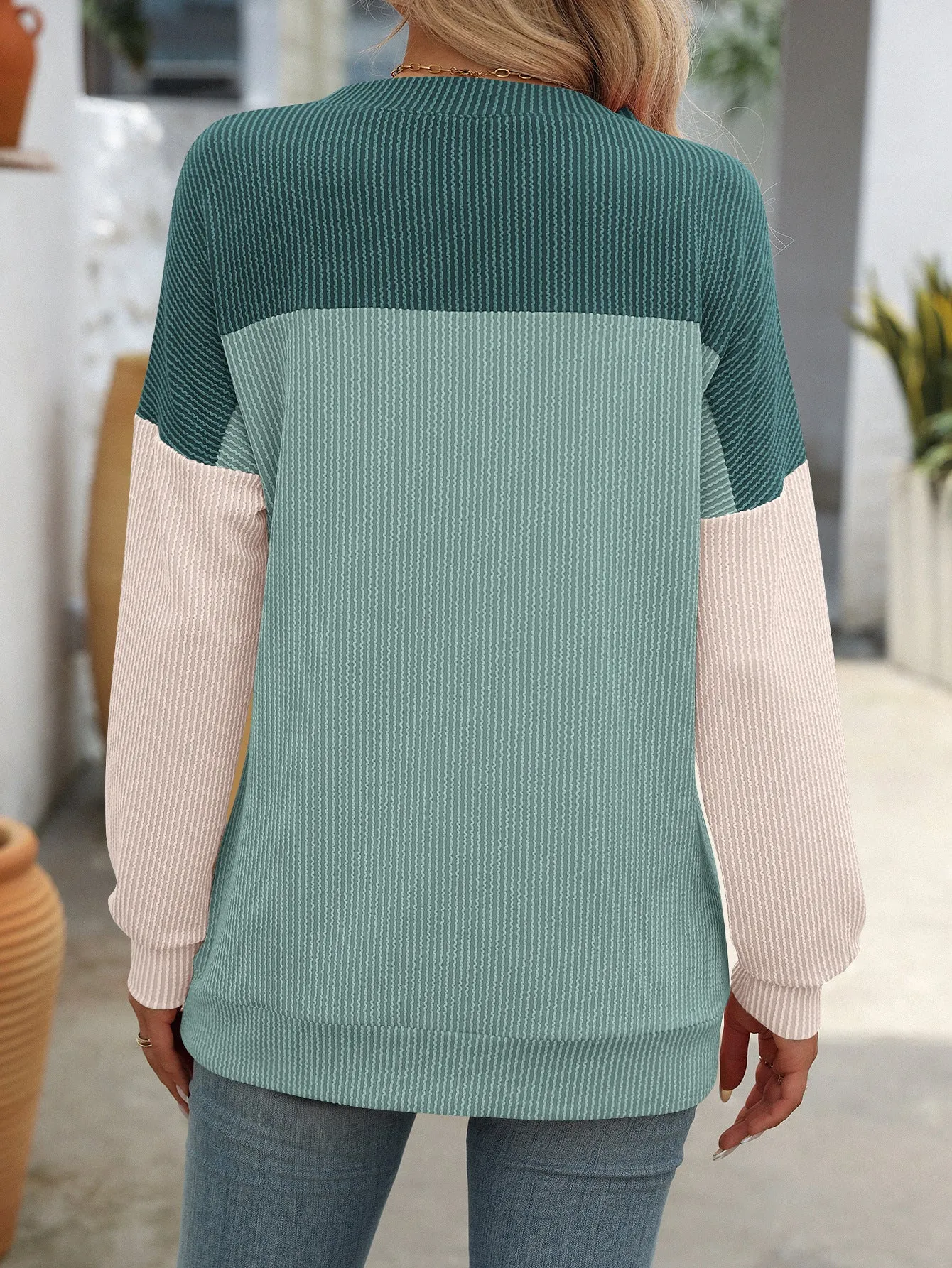 Crew Neck Twist Strip Color Matching Long Sleeve Loose T-shirt Women