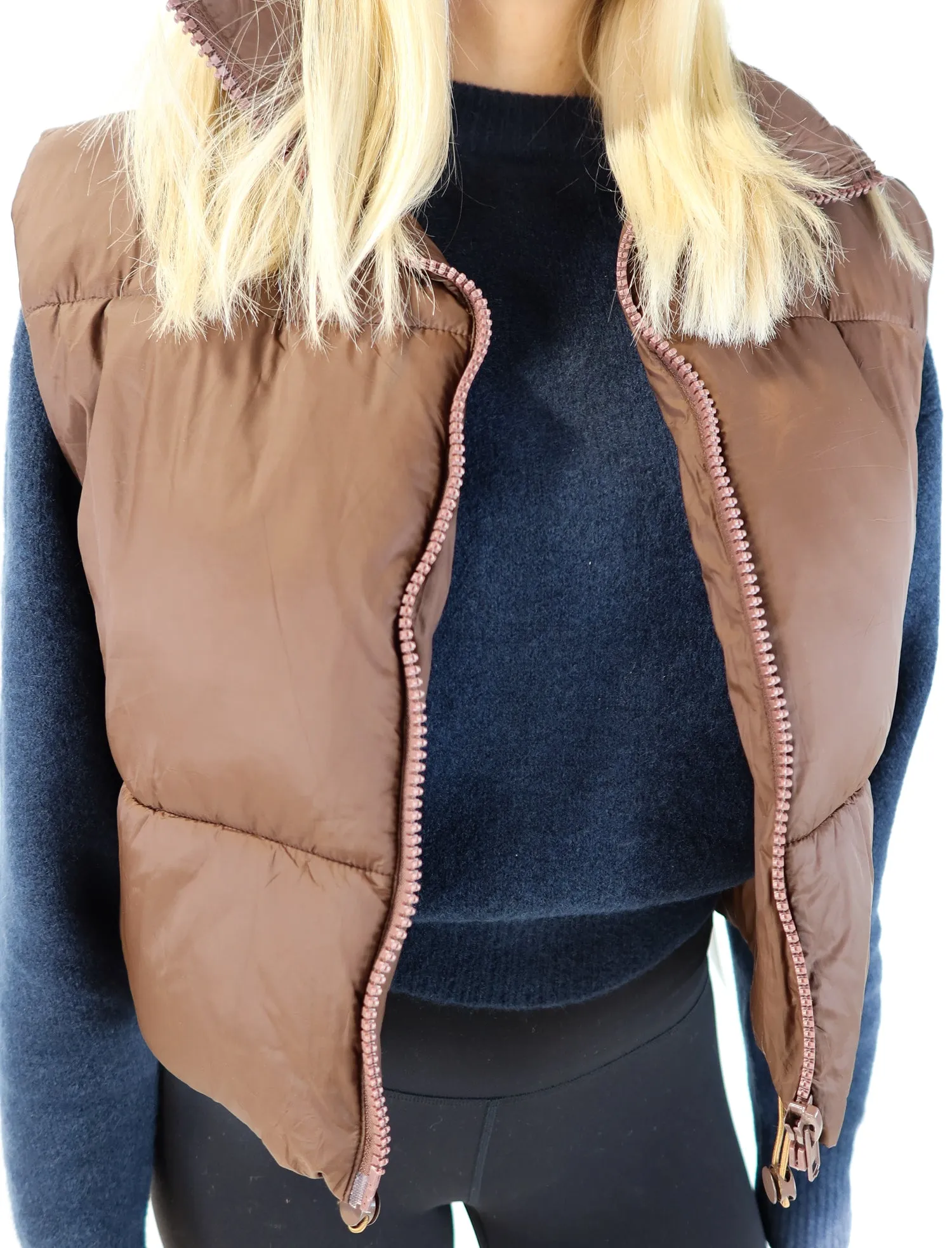 Cropped Brown Puffer Vest (L)*