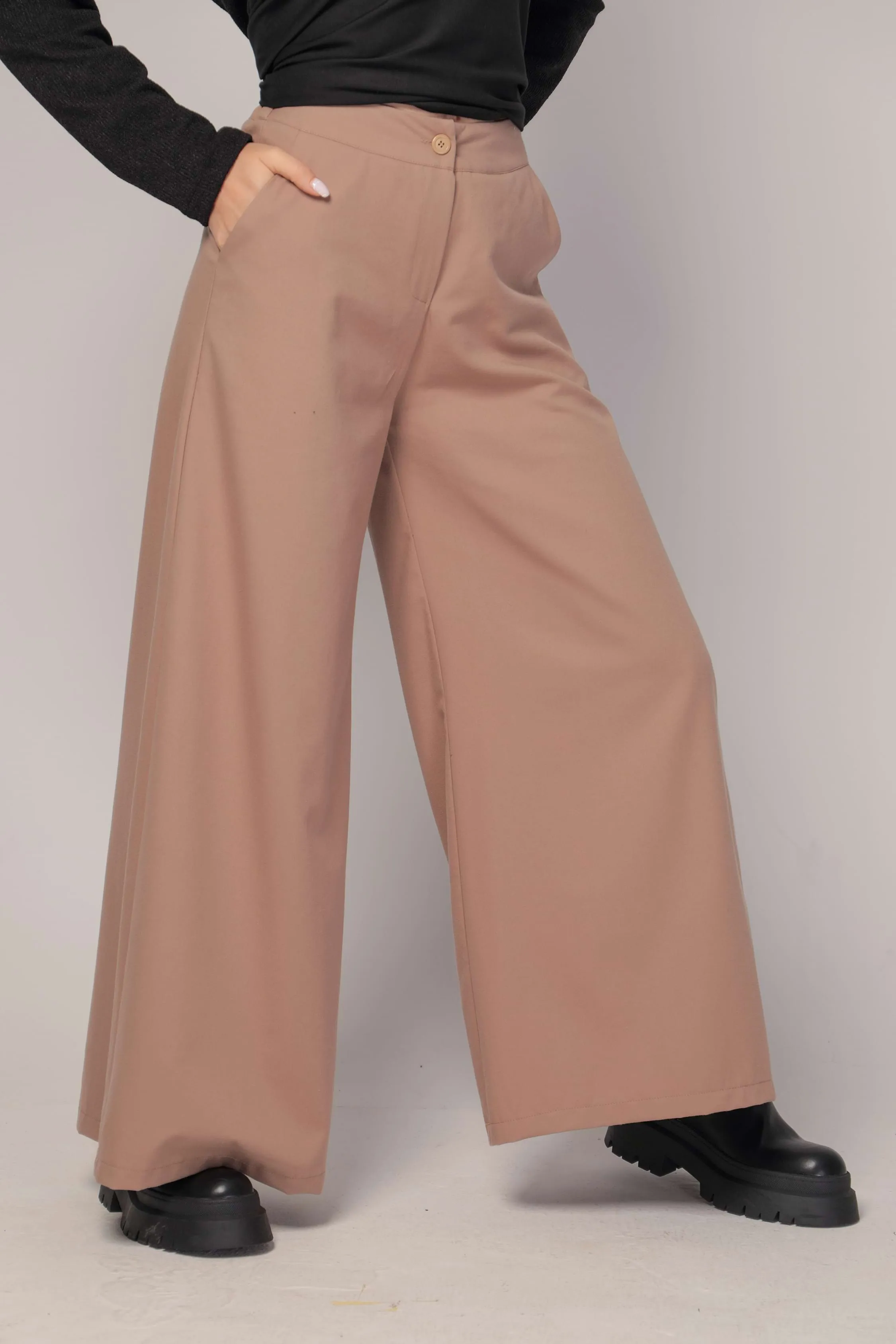 Stylish high-waisted pants - GIADA