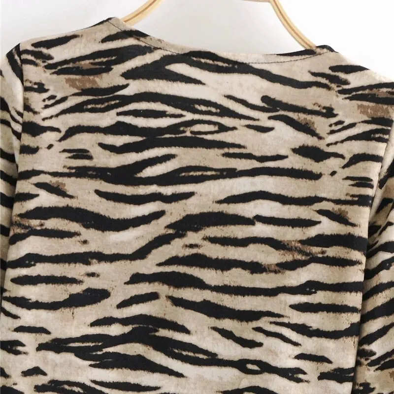 ZEBRA CROPPED BLOUSE